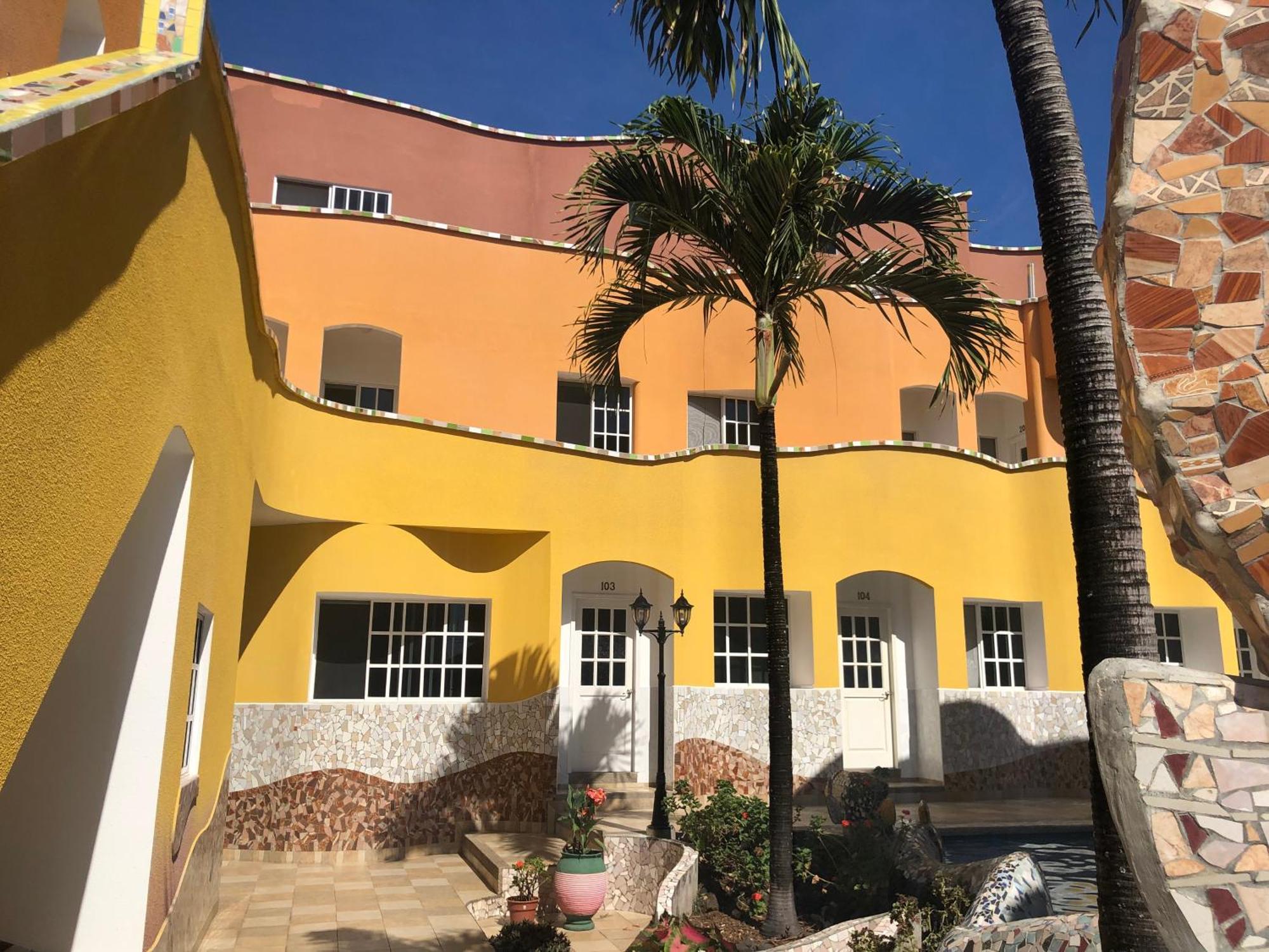 Eco Hotel Katarma 巴克里索莫雷诺港 外观 照片